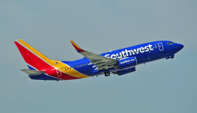 N7825A - Boeing