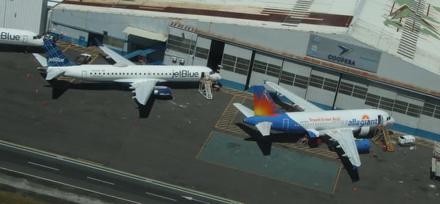 N309JB - Embraer