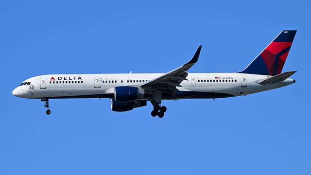 N702TW - Boeing