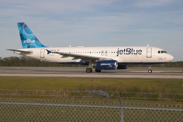 N665JB - Airbus