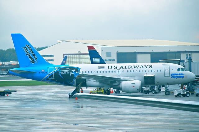 N717UW - Airbus