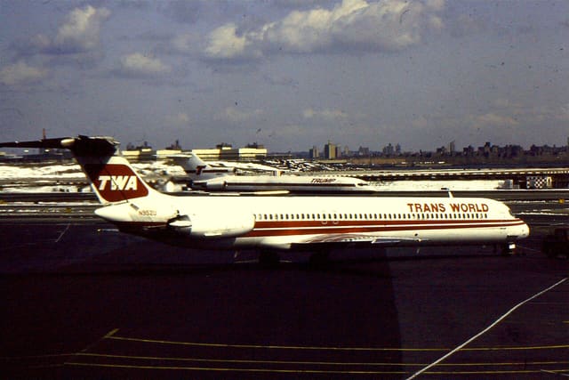 N952U - Aircraft