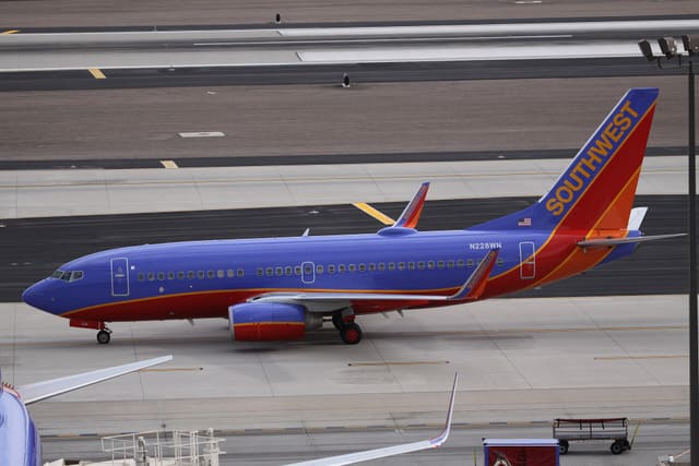 N228WN - Boeing