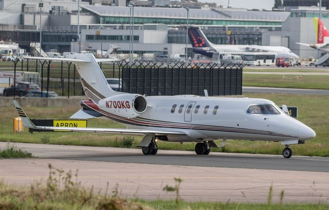 N700KG - Business jet