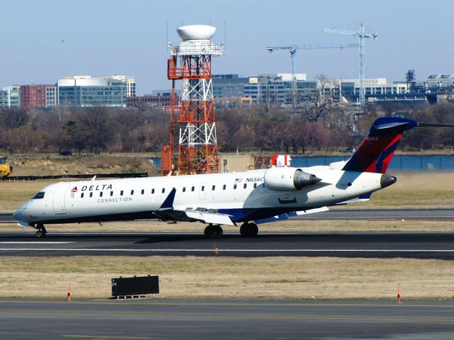 N656CA - Aircraft