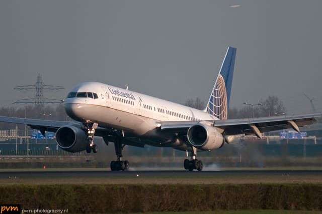 N13113 - Boeing