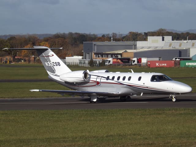 N322SB - Cessna