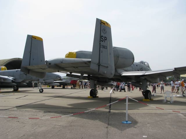  - Twin-engine aircraft