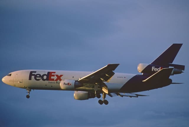 N398FE - Douglas