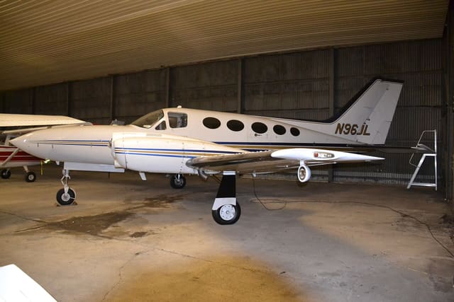 N96JL - Twin-engine aircraft