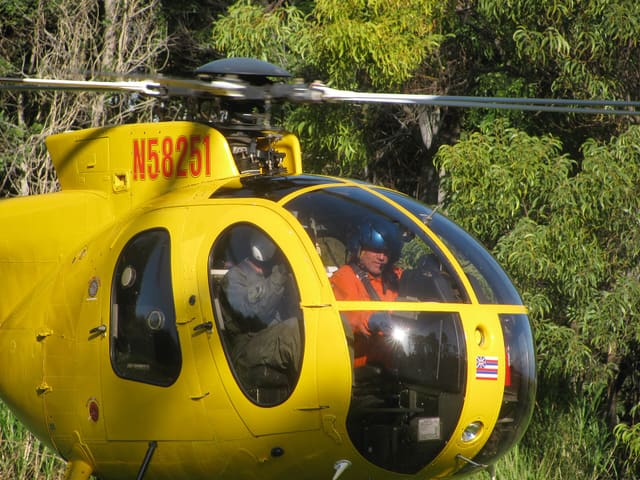 N58251 - Helicopter