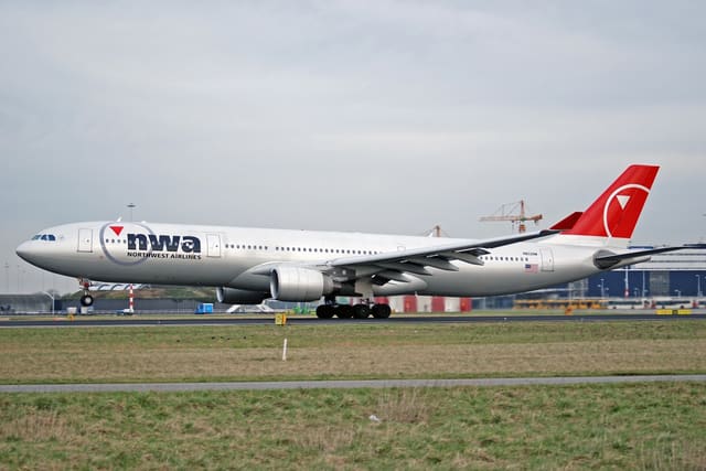 N802NW - Airbus