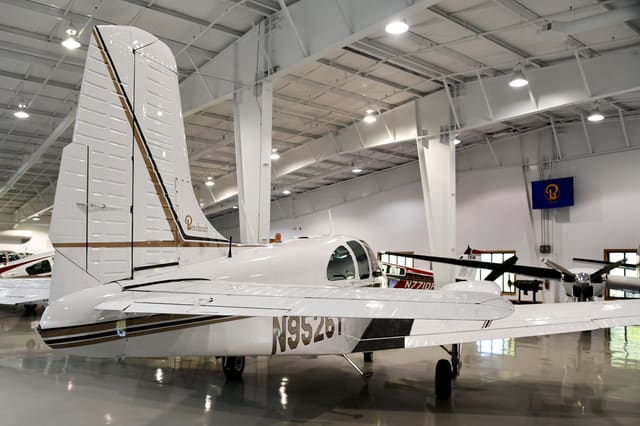 N9526Y - Beechcraft