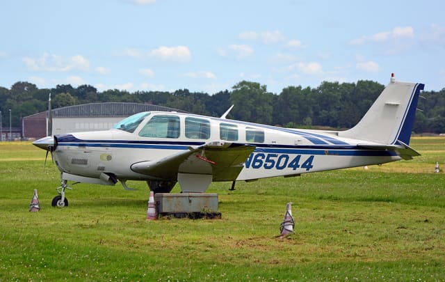 N65044 - Beechcraft