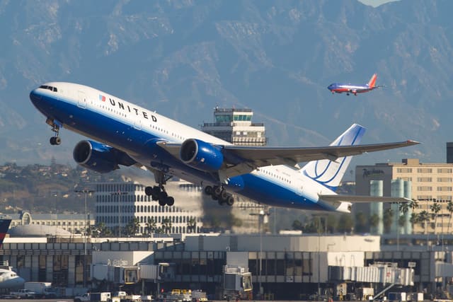 N774UA - Boeing