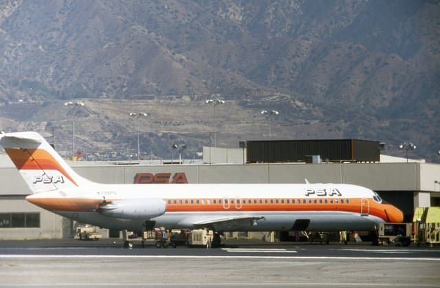 N708PS - Bombardier