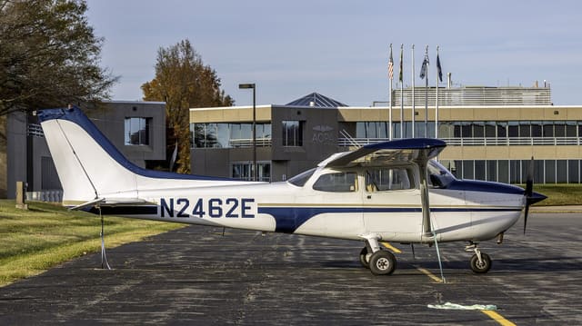 N2462E - Single-engine aircraft