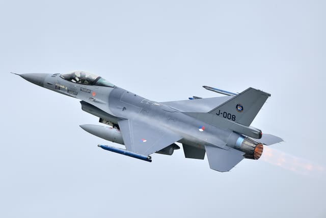  - Single-engine aircraft