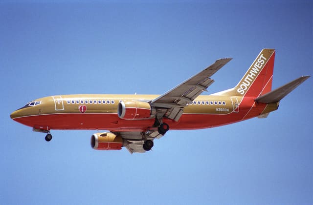 N366SW - Boeing