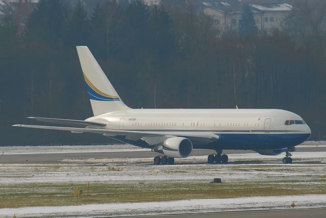 N673BF - Boeing