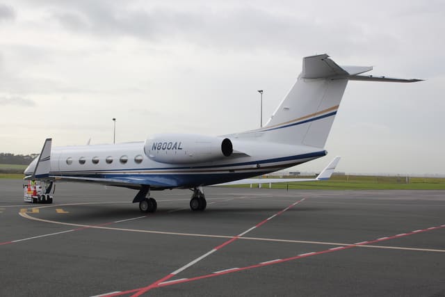N800AL - Business jet