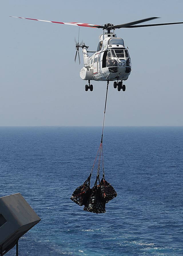 N330JF - Helicopter