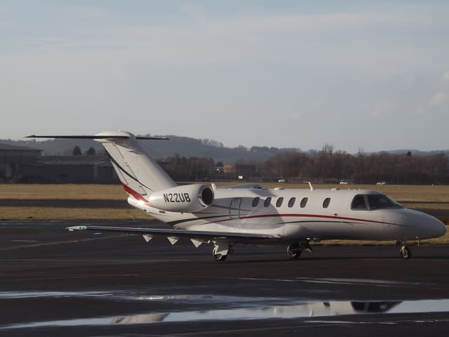 N22UB - Cessna