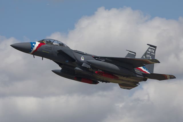  - Twin-engine aircraft