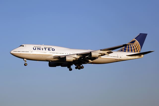 N179UA - Boeing