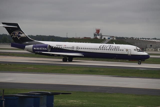 N946AT - Boeing