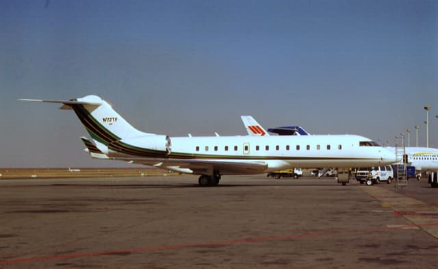 N117TF - Business jet
