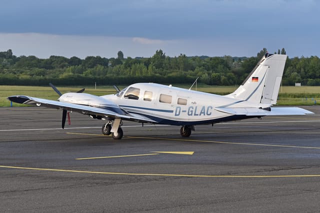D-GLAC - Piper