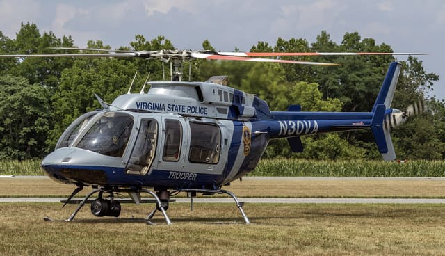 N30VA - Helicopter