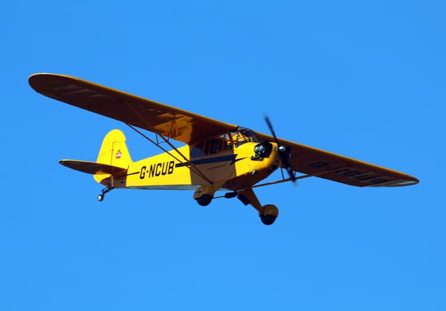G-NCUB - Piper