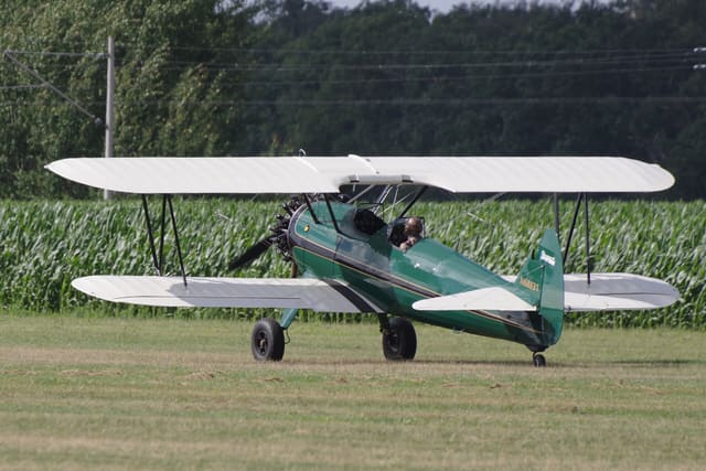 N68831 - Aircraft