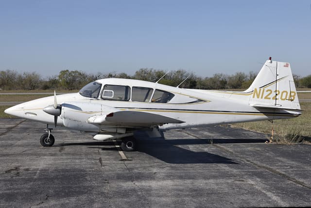 N1220B - Piper