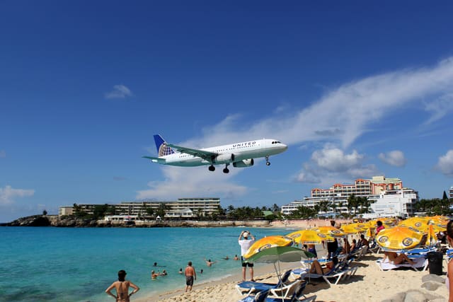 N406UA - Airbus