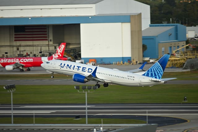 N27290 - Boeing