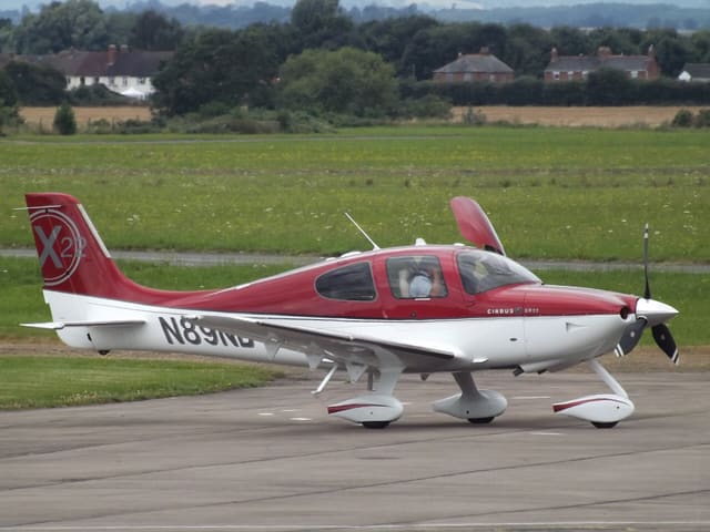 N89NB - Cirrus