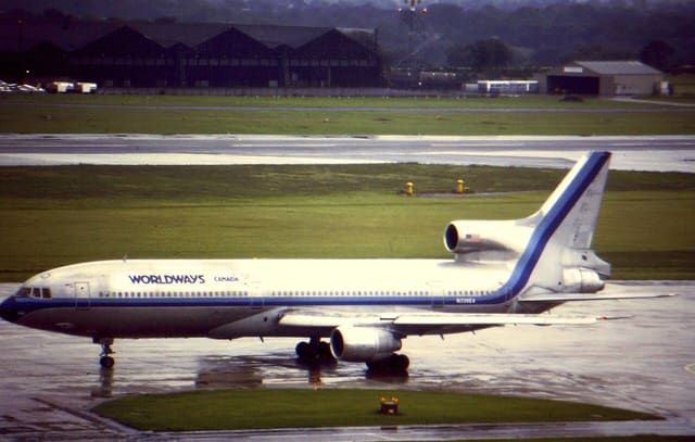 N335EA - Lockheed
