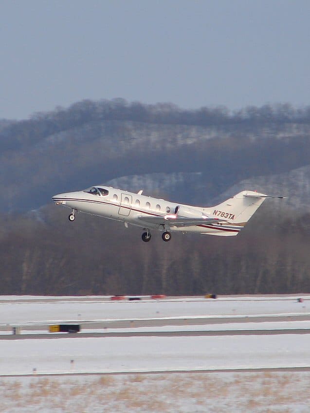 N783TA - Business jet