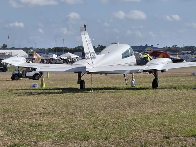 N246B - Cessna 310K