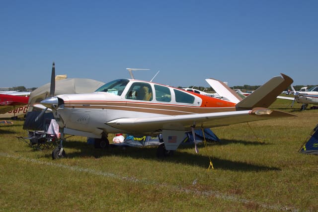 N18337 - Beechcraft