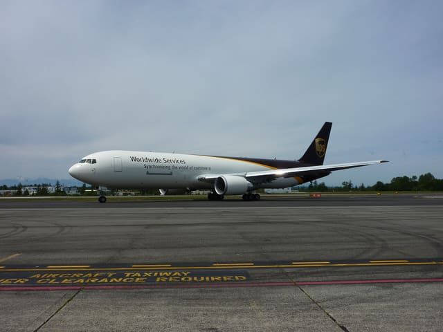 N340UP - Boeing