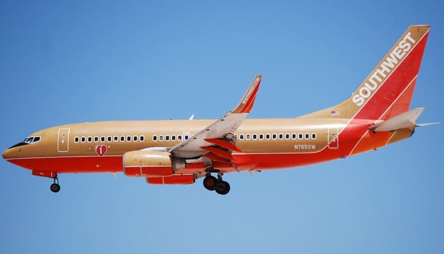 N765SW - Boeing