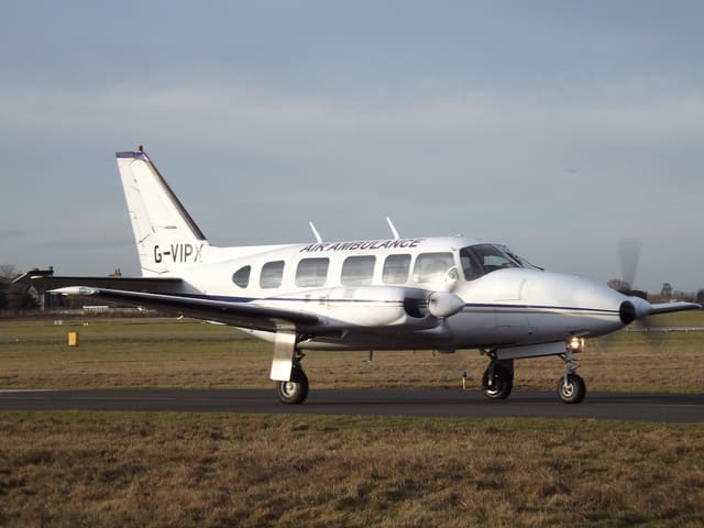 G-VIPX - Twin-engine aircraft