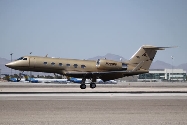 N721FF - Business jet