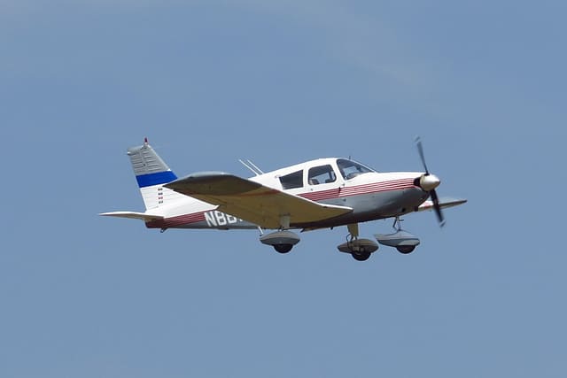 N8814W - Single-engine aircraft