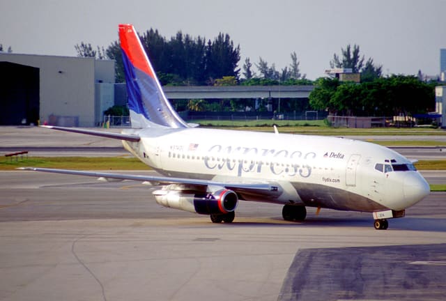 N374DL - Boeing