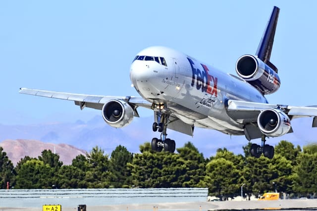 N68057 - Douglas